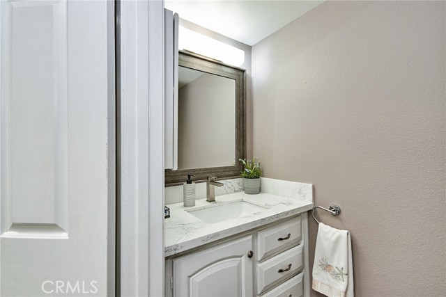 Detail Gallery Image 18 of 54 For 2185 Seaview Dr, Fullerton,  CA 92833 - 4 Beds | 2/1 Baths
