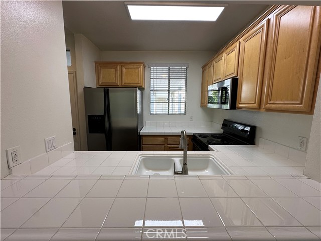 Detail Gallery Image 23 of 33 For 20191 Cape Coral #214,  Huntington Beach,  CA 92646 - 1 Beds | 1 Baths