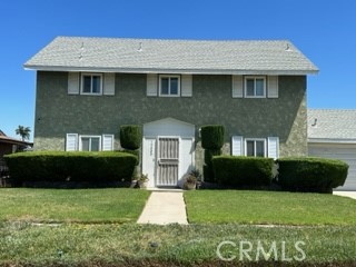 19220 Maywood Street, Bloomington CA: https://media.crmls.org/medias/4092747f-52e4-416a-bef5-821a7071a118.jpg