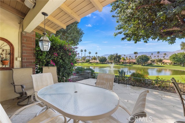 Detail Gallery Image 7 of 52 For 353 Villena Way, Palm Desert,  CA 92260 - 3 Beds | 2/1 Baths