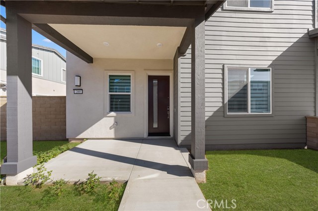 Detail Gallery Image 2 of 62 For 289 Shoveler, Irvine,  CA 92618 - 4 Beds | 2/1 Baths