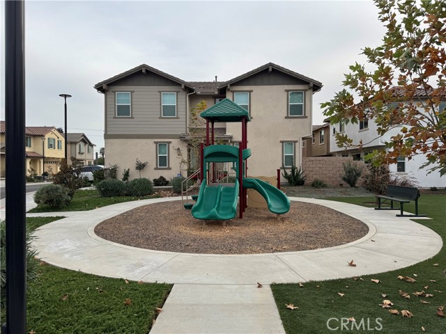 Detail Gallery Image 14 of 19 For 928 Werly Dr, Pomona,  CA 91768 - 3 Beds | 2/1 Baths