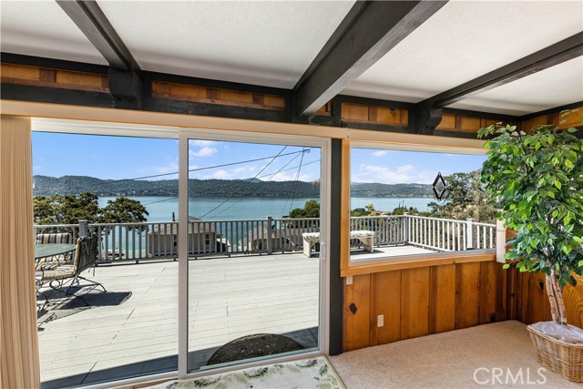 13041 San Joaquin Avenue, Clearlake CA: https://media.crmls.org/medias/4093d4c1-dd57-4f35-86a4-20cf4757419d.jpg