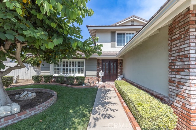 17461 Amaganset Way, Tustin, CA 92780