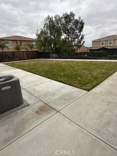 30728 Loring Park Circle, Menifee CA: https://media.crmls.org/medias/4094ca38-45d3-4543-8ba5-453f1b5a341c.jpg