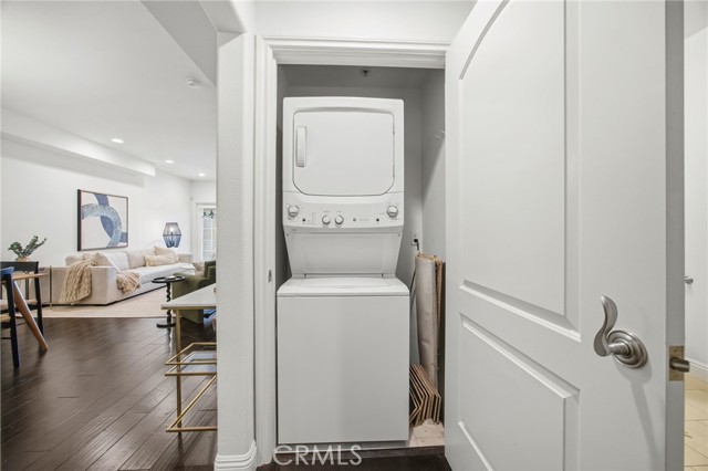 Detail Gallery Image 22 of 32 For 4805 Bellflower #107,  North Hollywood,  CA 91601 - 2 Beds | 2 Baths