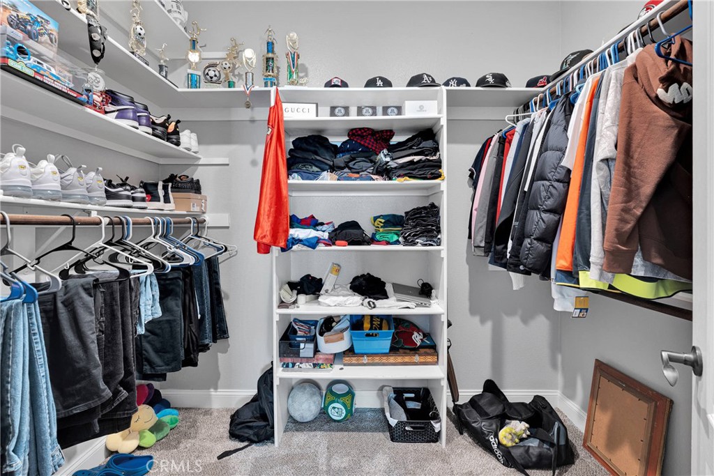 https://media.crmls.org/medias/4095d509-07fd-478d-ad07-764d0a6ffff7.jpg?preset=X-Large