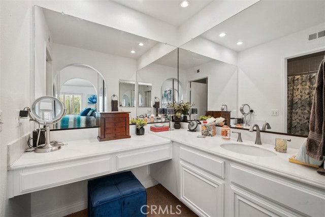 28501 Cano, Mission Viejo CA: https://media.crmls.org/medias/4096106f-93fd-41ac-8e13-63d863f8c42d.jpg