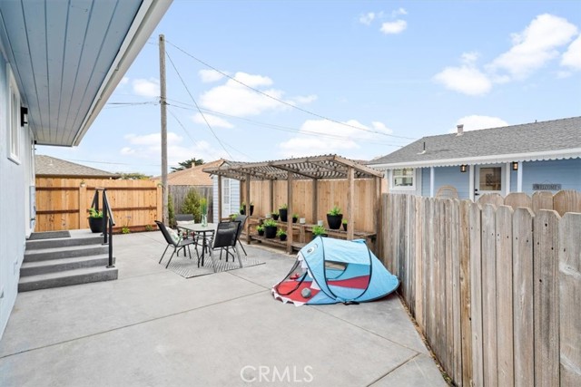 31 N 3rd Street, Cayucos CA: https://media.crmls.org/medias/40961a98-8146-4750-87bc-2c82dc640138.jpg