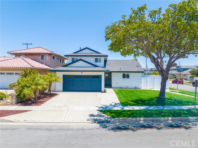 22748 Samuel Street, Torrance CA: https://media.crmls.org/medias/4096b2e8-10fe-4057-8227-c45d7603a2e2.jpg