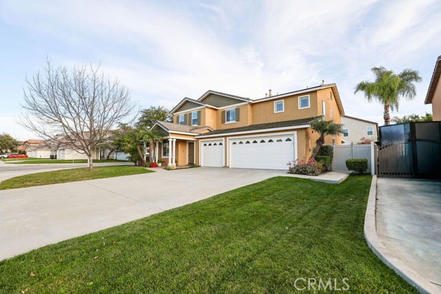 Detail Gallery Image 5 of 41 For 19391 De Marco, Riverside,  CA 92508 - 5 Beds | 3 Baths