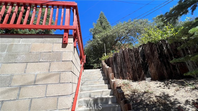 33474 Angeles Drive, Green Valley Lake, California 92341, 3 Bedrooms Bedrooms, ,1 BathroomBathrooms,Single Family Residence,For Sale,Angeles,IV25029341