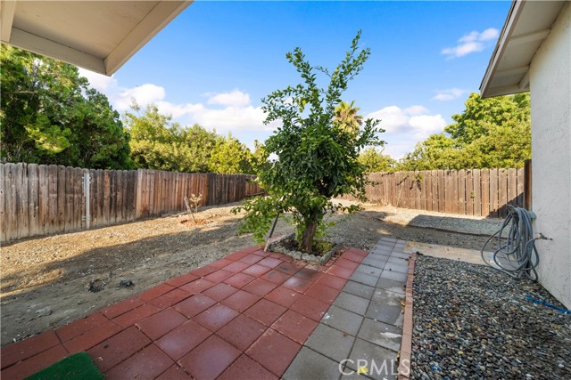 Detail Gallery Image 12 of 19 For 1824 Calle Arboleda, Hemet,  CA 92545 - 2 Beds | 1 Baths