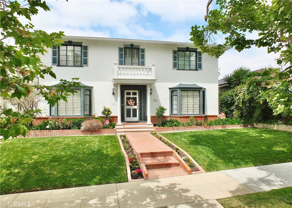 3835 California Ave