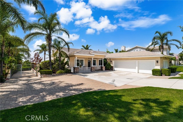 12693 Ridgecrest Drive, Rancho Cucamonga CA: https://media.crmls.org/medias/40992b76-3910-4c0a-b8da-dd3db1819ba7.jpg