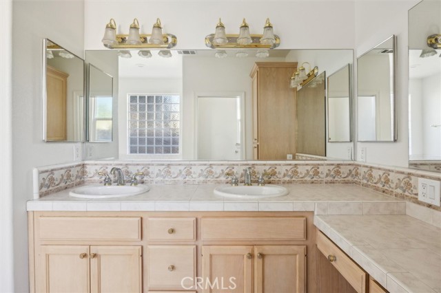 770 Oxen Street, Paso Robles CA: https://media.crmls.org/medias/409981bc-dd75-4a68-b69e-7f0e125cc464.jpg
