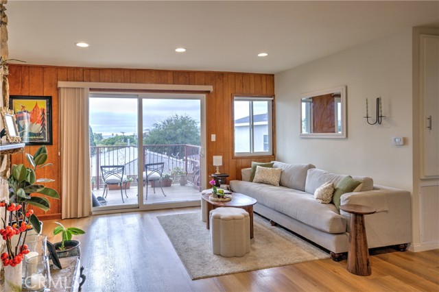 507 Helberta, Redondo Beach, California 90277, ,Residential Income,For Sale,Helberta,SB25240356 507 Helberta, Redondo Beach, California 90277, ,Residential Income,For Sale,Helberta,SB25240356