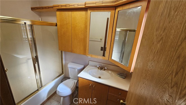 Detail Gallery Image 17 of 29 For 40985 174th, Lancaster,  CA 93535 - 2 Beds | 2 Baths