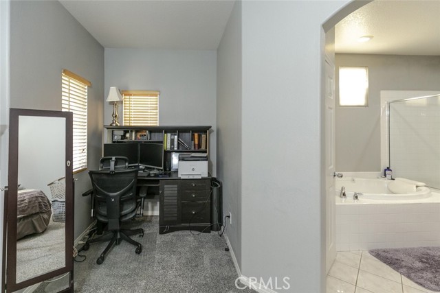 Detail Gallery Image 22 of 39 For 2727 Night Jasmine Dr, Simi Valley,  CA 93065 - 3 Beds | 2/1 Baths
