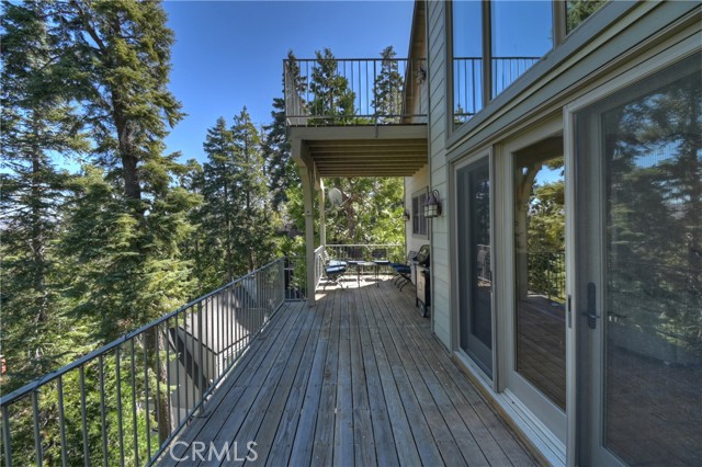 Detail Gallery Image 50 of 59 For 319 Mittry Ln, Lake Arrowhead,  CA 92352 - 2 Beds | 2/1 Baths