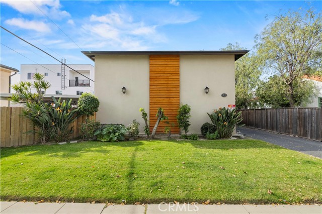 Detail Gallery Image 20 of 26 For 5619 Irvine, North Hollywood,  CA 91601 - – Beds | – Baths