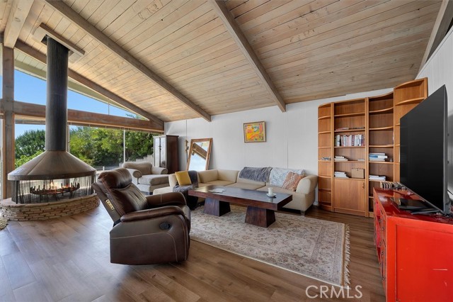 3111 Deluna Drive, Rancho Palos Verdes CA: https://media.crmls.org/medias/409c38fc-1ef0-4da8-b849-a69225fb6bf5.jpg