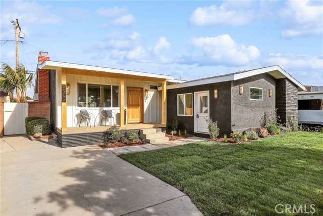 Detail Gallery Image 2 of 60 For 2902 Ladoga Ave, Long Beach,  CA 90815 - 3 Beds | 2 Baths