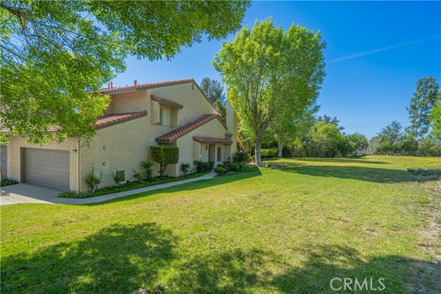 Detail Gallery Image 27 of 42 For 19210 Lahey St #2,  Porter Ranch,  CA 91326 - 3 Beds | 2/1 Baths