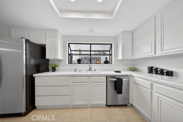 Detail Gallery Image 21 of 44 For 26 Claret #40,  Irvine,  CA 92614 - 2 Beds | 1/1 Baths