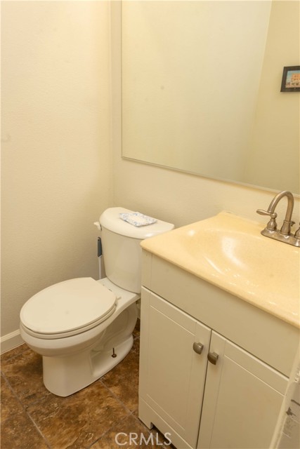 Detail Gallery Image 21 of 26 For 16710 Orange #L59,  Paramount,  CA 90723 - 3 Beds | 2/1 Baths