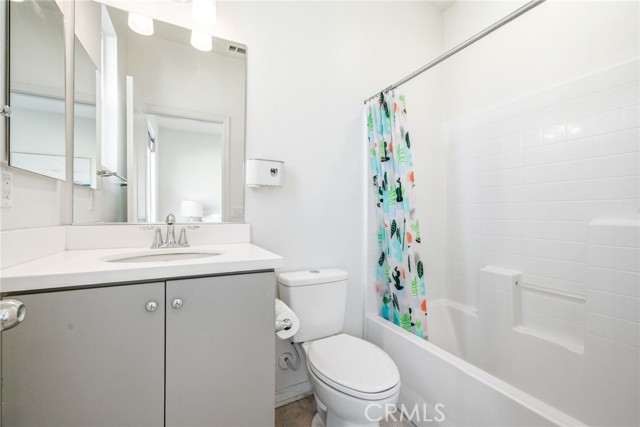 Detail Gallery Image 29 of 49 For 11130 Legion Loop #105,  El Monte,  CA 91731 - 3 Beds | 3 Baths