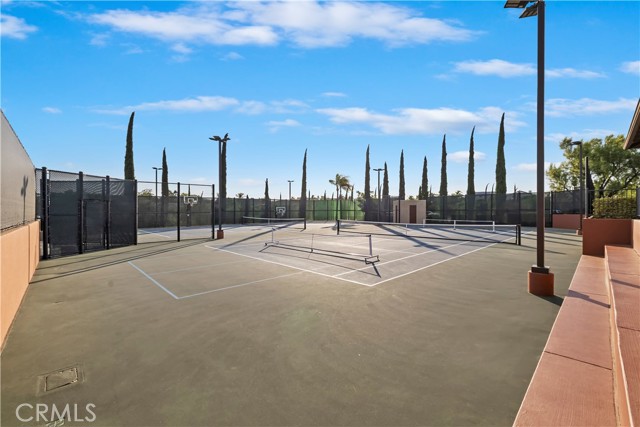 Detail Gallery Image 62 of 64 For 34595 Collier Falls Ct, Temecula,  CA 92592 - 5 Beds | 3/1 Baths