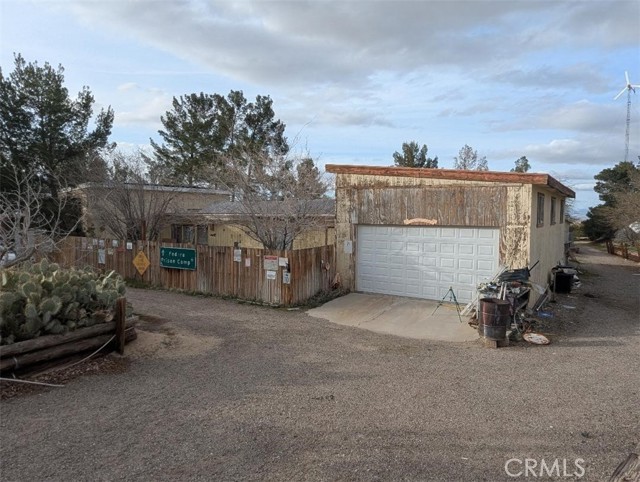 Detail Gallery Image 4 of 4 For 32203 Prairie Ave, Barstow,  CA 92311 - 5 Beds | 4 Baths