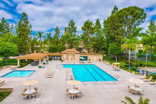 253 Gallery Way, Tustin CA: https://media.crmls.org/medias/40a1c19e-f970-432d-92ca-c3511397607a.jpg