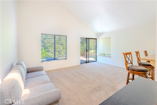 Detail Gallery Image 8 of 19 For 2667 Victoria Park, Riverside,  CA 92506 - 3 Beds | 2 Baths