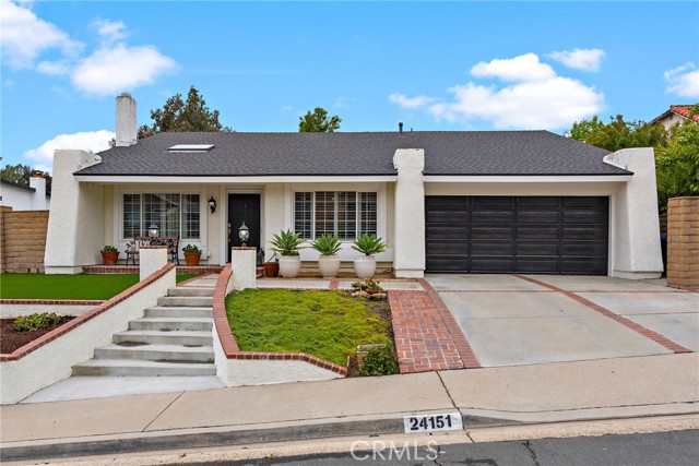 Detail Gallery Image 1 of 28 For 24151 via San Clemente, Mission Viejo,  CA 92692 - 3 Beds | 2 Baths