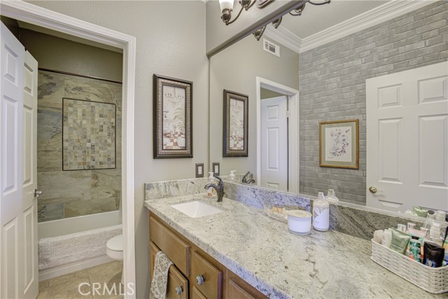Detail Gallery Image 30 of 49 For 31972 Calle Balareza, Temecula,  CA 92592 - 4 Beds | 2/1 Baths