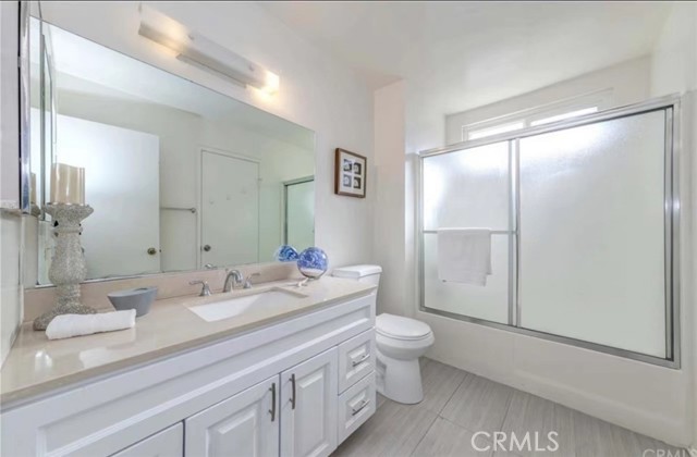 Detail Gallery Image 13 of 25 For 59 Fox Hollow #36,  Irvine,  CA 92614 - 3 Beds | 1/1 Baths