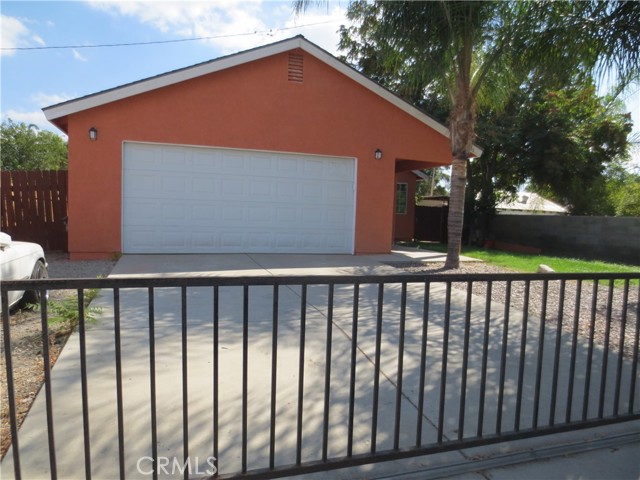 5855 Challen Avenue, Riverside CA: https://media.crmls.org/medias/40a25e11-83c8-459e-999e-92ffa1cb4bcb.jpg