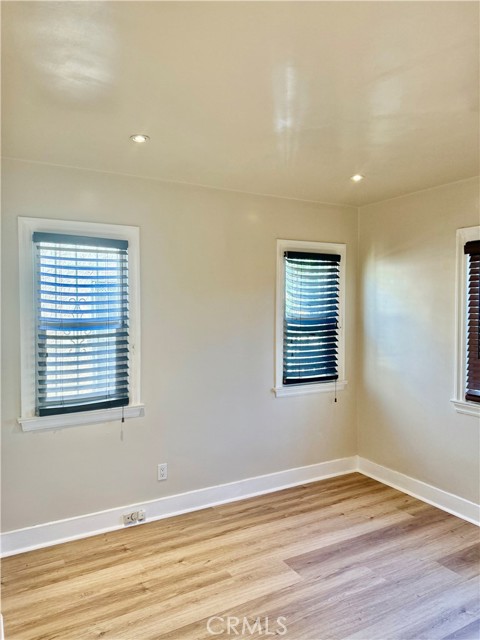 Detail Gallery Image 11 of 12 For 2108 W 37th Pl, Los Angeles,  CA 90018 - 1 Beds | 1 Baths
