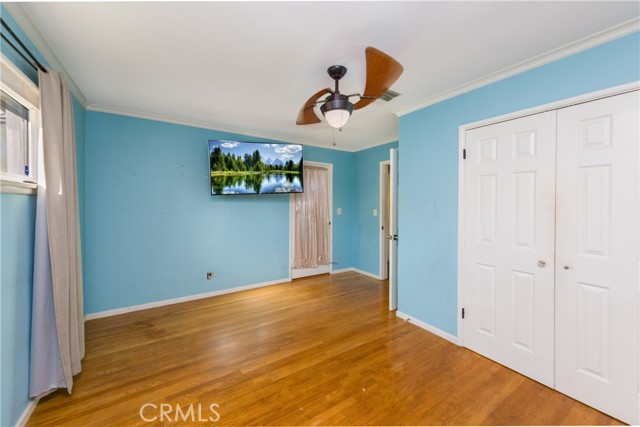 Detail Gallery Image 12 of 17 For 19937 Parthenia St, Northridge,  CA 91324 - 3 Beds | 2 Baths