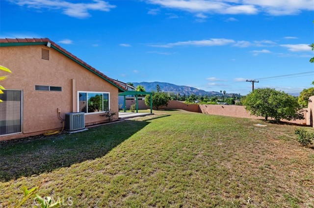 Detail Gallery Image 40 of 52 For 1573 Camelot Dr, Corona,  CA 92882 - 3 Beds | 2 Baths