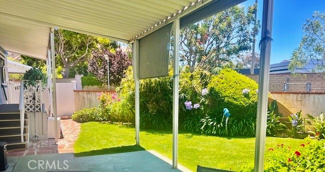 Detail Gallery Image 18 of 40 For 311 Concord Ln, Newport Beach,  CA 92660 - 2 Beds | 2 Baths