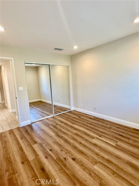 17223 Kingsbury Street, Granada Hills CA: https://media.crmls.org/medias/40a4175d-c1b1-469b-bbad-49ecf999aef6.jpg