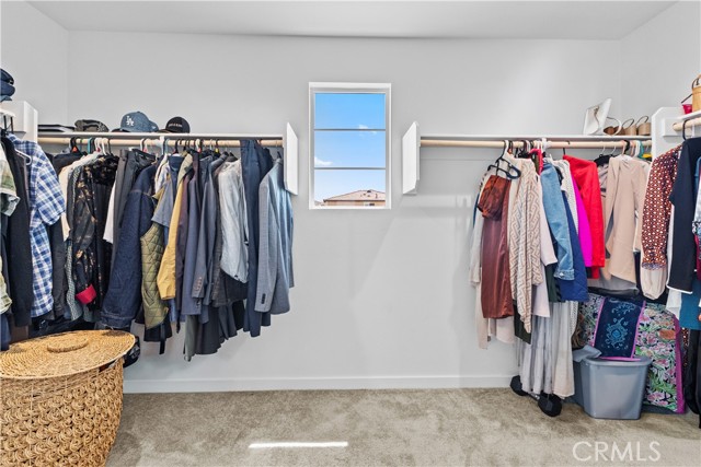 Image 27 of 44 For 36780 Arietta Way