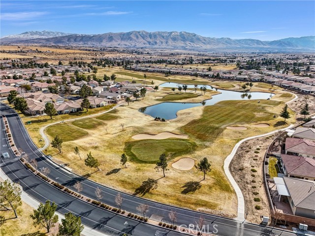 11110 Sandy Lane, Apple Valley CA: https://media.crmls.org/medias/40a587c3-453d-4b55-b80d-a1f5e88daee6.jpg