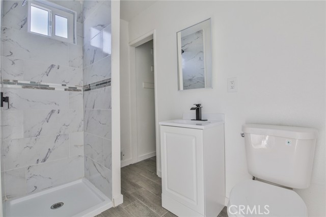 Detail Gallery Image 27 of 38 For 430 W 64th, Los Angeles,  CA 90003 - 3 Beds | 3 Baths