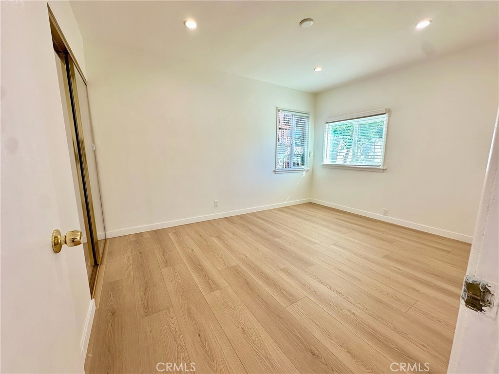 MLS #SR25276801 image #10