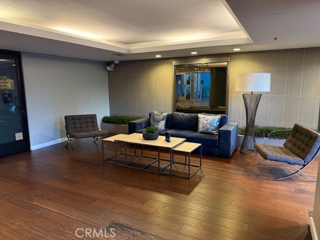 Detail Gallery Image 3 of 18 For 345 S Alexandria, Los Angeles,  CA 90020 - 1 Beds | 1 Baths