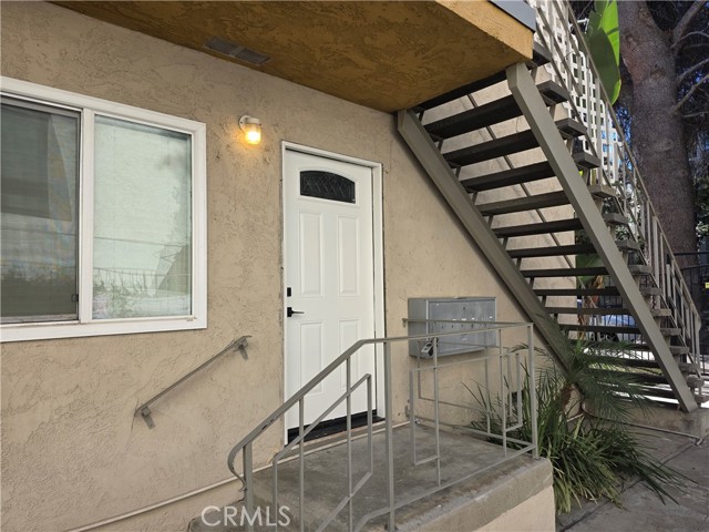 Detail Gallery Image 11 of 13 For 4436 Ventura Canyon, Sherman Oaks,  CA 91423 - 1 Beds | 1 Baths